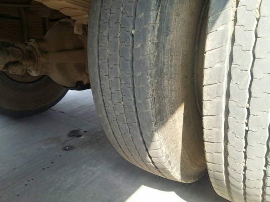 รถหกล้อ hino KM 777 เครื่อง WO4D 117 แรง เครื่องดีไม่มีไอ คันชีสวย ยางใหม่ 6 เส้น ภาษีไม่ขาดเล่มทะเบียนชุดโอนครบ