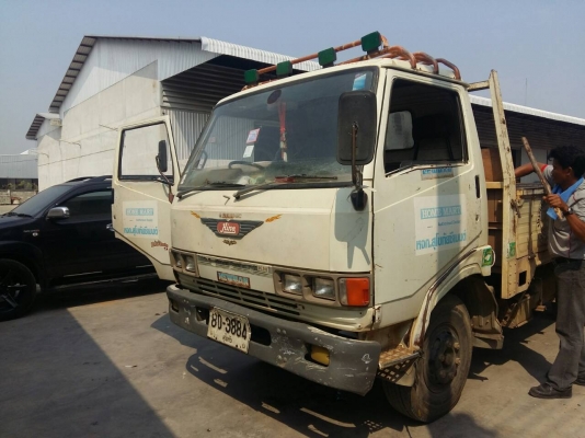 รถหกล้อ hino KM 777 เครื่อง WO4D 117 แรง เครื่องดีไม่มีไอ คันชีสวย ยางใหม่ 6 เส้น ภาษีไม่ขาดเล่มทะเบียนชุดโอนครบ