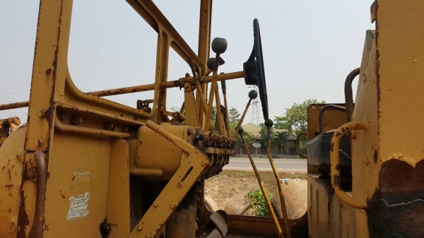 ขายตามสภาพ รถเกรด CAT เอกสารเล่มทะเบียนครบ เครื่องสตาร์ทติด เช็คแค่ระบบเกียร์ใช้งานได้เลยครับ