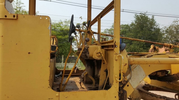 ขายตามสภาพ รถเกรด CAT เอกสารเล่มทะเบียนครบ เครื่องสตาร์ทติด เช็คแค่ระบบเกียร์ใช้งานได้เลยครับ