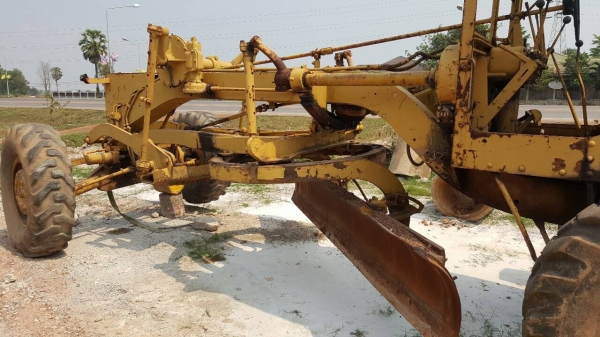 ขายตามสภาพ รถเกรด CAT เอกสารเล่มทะเบียนครบ เครื่องสตาร์ทติด เช็คแค่ระบบเกียร์ใช้งานได้เลยครับ