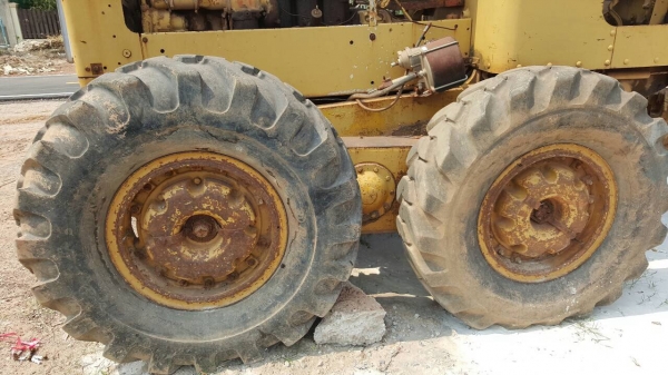 ขายตามสภาพ รถเกรด CAT เอกสารเล่มทะเบียนครบ เครื่องสตาร์ทติด เช็คแค่ระบบเกียร์ใช้งานได้เลยครับ