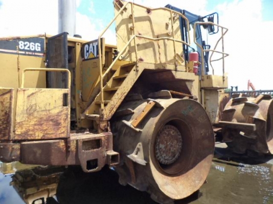 ขายรถดันขยะ ผลักดันดิน CAT 826 G