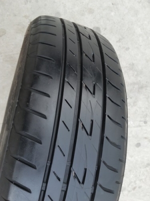 ขายยาง185/60/15 ปี 15  BRIDGESTONE EP200 4 เส้น