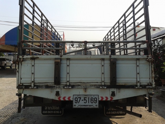 ขายรถ 6ล้อISUZU NQR โฉมปีศาจ คอกยาว 5.50เมตร ปี06