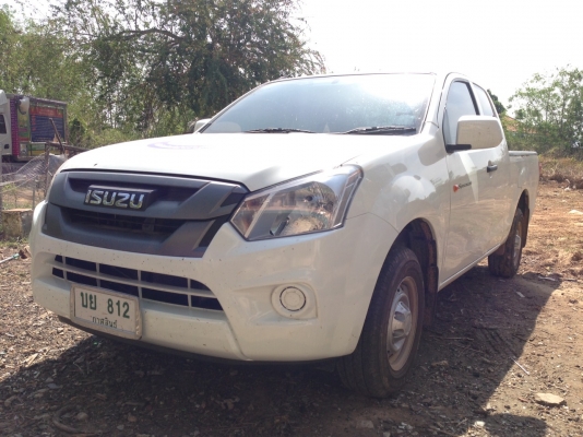 ขาย All new Dmax 1.9 ปี59 วิ่งได้1700 กม. ไฟแนนจัดได้ 460,000 ซื้อเงินสดมาต้องการขาย ขาย All new Dmax 1.9 ปี59 วิ่งได้1700 กม. ไฟแนนจัดได้ 460,000 ซื้อเงินสดมาต้องการขาย