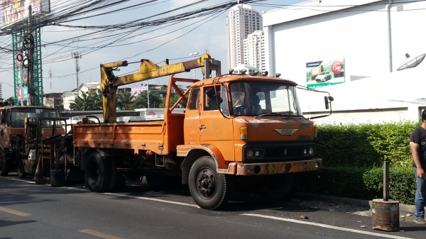 ุู6ล้อฮีโน่ KR 320 ติดเครนสภาพดีเครื่อง EH 700ช่วงล่างใหญ่ ุู6ล้อฮีโน่ KR 320 ติดเครนสภาพดีเครื่อง EH 700ช่วงล่างใหญ่