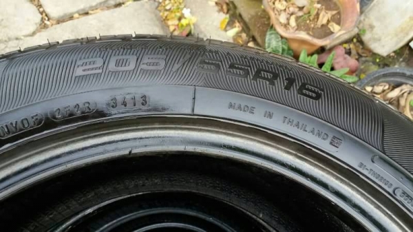 ยาง 205 55 16 ปี 13 ชุดล่ะ 2000