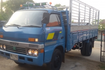 ขาย 6 ล้อ isuzu เครื่อง 100 แรง 4BC2****ขายแล้วคับ คุณวีระศักดิ์ อ.สมเด็จ จ.กาฬสินธ์ ซื้อสดรับรถกลับไปวิ่งงานแล้ว.ขอบคุณคับ.***** เครื่องดี แชสซีสวยๆ ยางสวยค่อนใหม่5เส้น 1เส้นไม่สวยทางร้านจะเปลียนยางใหม่ๆให้ คอนโซล ภายในสวย รถวิ่งดี คอกเหล็กแข็งแรงพร้อมบร ขาย 6 ล้อ isuzu เครื่อง 100 แรง 4BC2****ขายแล้วคับ คุณวีระศักดิ์ อ.สมเด็จ จ.กาฬสินธ์ ซื้อสดรับรถกลับไปวิ่งงานแล้ว.ขอบคุณคับ.***** เครื่องดี แชสซีสวยๆ ยางสวยค่อนใหม่5เส้น 1เส้นไม่สวยทางร้านจะเปลียนยางใหม่ๆให้ คอนโซล ภายในสวย รถวิ่งดี คอกเหล็กแข็งแรงพร้อมบร