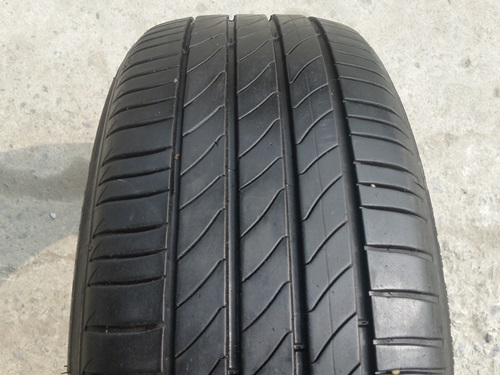 ขายยาง215/60/16 ปี 14 MICHERLIN 3ST 4 เส้น ขายยาง215/60/16 ปี 14 MICHERLIN 3ST 4 เส้น