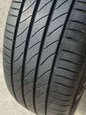 ขายยาง215/60/16 ปี 14 MICHERLIN 3ST 4 เส้น ขายยาง215/60/16 ปี 14 MICHERLIN 3ST 4 เส้น