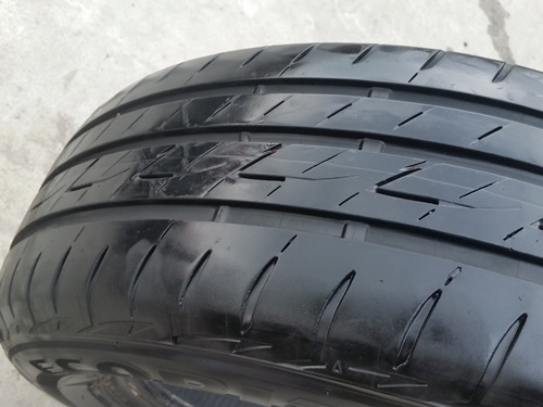 ขายยาง215/60/16 ปี 14 BEIDGESTONE EP200  4 เส้น