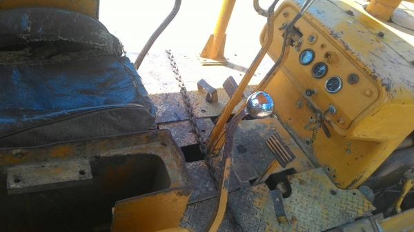 ขายแทรกเตอร์ KOMATSU D50A รถอยู่หาดใหญ่ ขายแทรกเตอร์ KOMATSU D50A รถอยู่หาดใหญ่