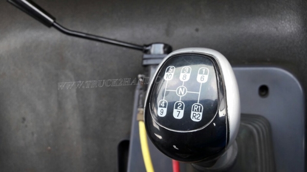 10 ล้อพ่วงดัมพ์ ยี่ห้อ SINO TRUCK รุ่น SWZ10 เครื่อง  6 สูบ  345 แรงม้า