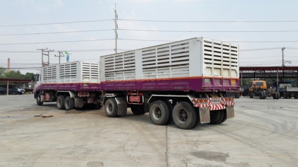 10 ล้อพ่วงดัมพ์ ยี่ห้อ SINO TRUCK รุ่น SWZ10 เครื่อง  6 สูบ  345 แรงม้า