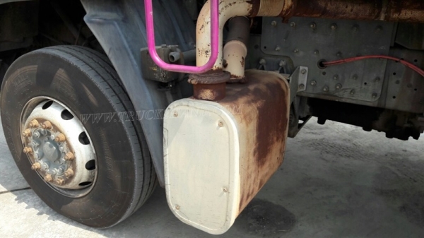 10 ล้อพ่วงดัมพ์ ยี่ห้อ SINO TRUCK รุ่น SWZ10 เครื่อง  6 สูบ  345 แรงม้า