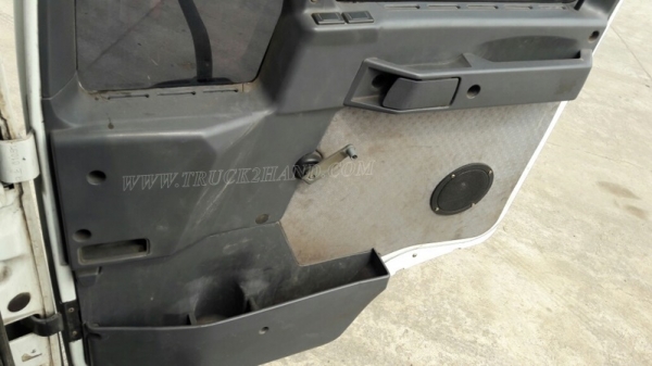 10 ล้อพ่วงดัมพ์ ยี่ห้อ SINO TRUCK รุ่น SWZ10 เครื่อง  6 สูบ  345 แรงม้า