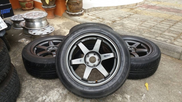 ล้อ te37 ขอบ 17 พร้อมยาง ชุดล่ะ 9500
