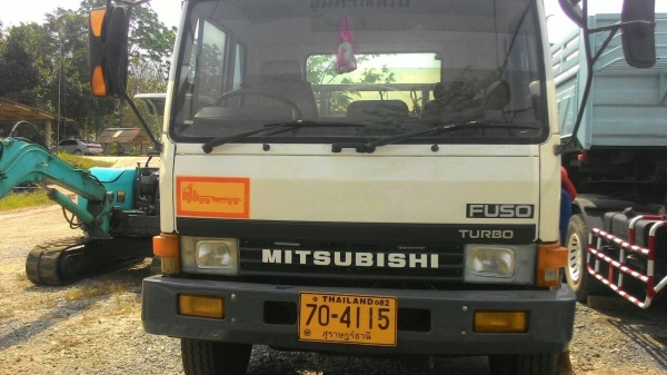 10ล้อหัวลาก 225แรง รถห้างแท้ FN527F...รถสวย...สภาพดีพร้อมใช้. เล่มพร้อม