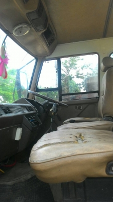 10ล้อหัวลาก 225แรง รถห้างแท้ FN527F...รถสวย...สภาพดีพร้อมใช้. เล่มพร้อม