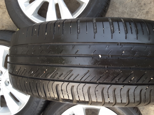 ล้อ honda ขอบ 15 4รู 100 พร้อมยาง ชุดล่ะ 5500