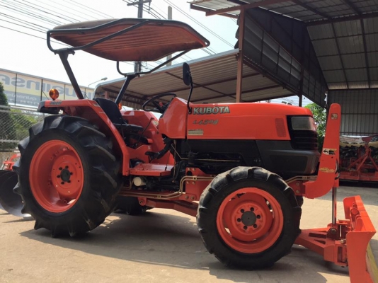 ขายรถไถKubota L4508 (4WD) พร้อมใบมีดหน้าและผานบุกเบิกLCSใหม่ รถพร้อมใช้งาน