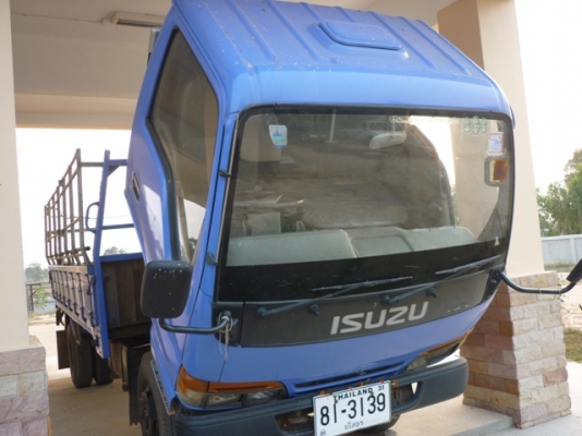 รถบ้าน 6 ล้อ มือสองครับ จอดไม่ได้ไช้แล้วครับ.