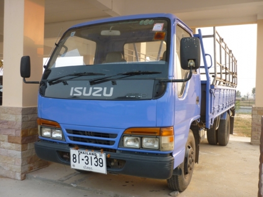 รถบ้าน 6 ล้อ มือสองครับ จอดไม่ได้ไช้แล้วครับ.