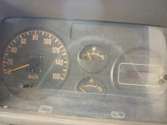 รถบ้าน 6 ล้อ มือสองครับ จอดไม่ได้ไช้แล้วครับ.