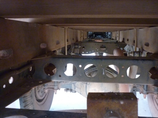 รถบ้าน 6 ล้อ มือสองครับ จอดไม่ได้ไช้แล้วครับ.