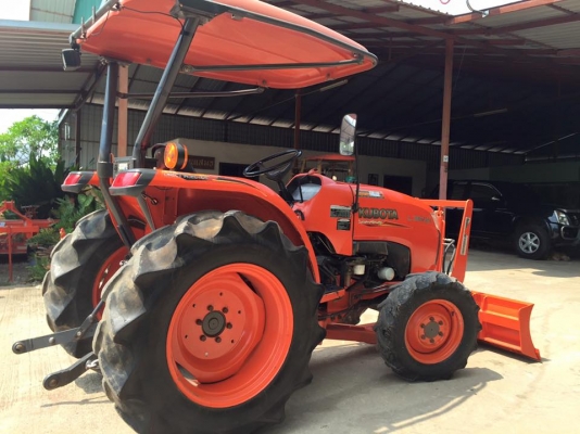 ขายรถไถ Kubota L3608(4WD) พร้อมใบมีดและผานพรวนLCSใหม่ รถพร้อมใช้งาน