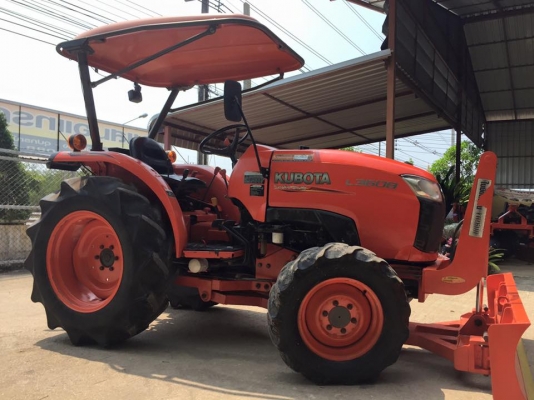 ขายรถไถ Kubota L3608(4WD) พร้อมใบมีดและผานพรวนLCSใหม่ รถพร้อมใช้งาน