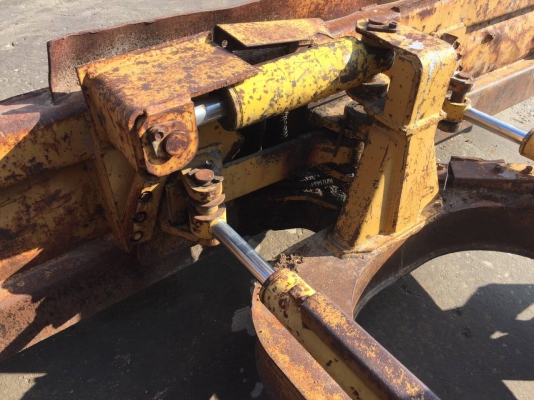 ขออนุญาติขายรถMITSUBHISHI  BD2G  สวยพร้อมใช้งานราคา 185000สนใจติดต่อ  0853224877-=0988930465