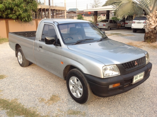 มิตซูบิชิสตราด้า ตอนเดียว