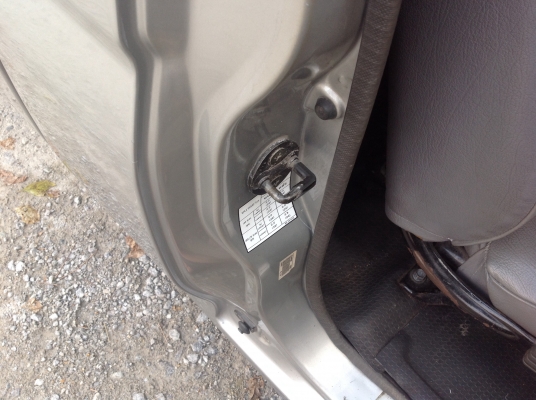 มิตซูบิชิสตราด้า ตอนเดียว