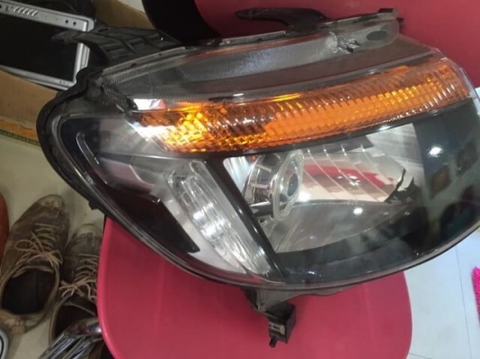 ขายไฟหน้า ฟอร์ด เรนเจอร์. xenon 2015