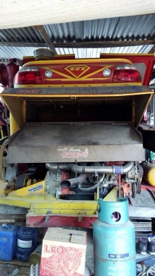 ขายรถเกี่ยวไทยเส็ง รุ่นซุปเปอร์มดจอมพลัง ออกมาได้ 3 ปีขายรถเกี่ยว ไทยเส็ง รุ่น ซุปเปอร์มดจอมพลังปี 56  ลงนาปีได้ 3 ปี(ใช้งาน 2 พันกว่าไร่) เครื่อง Jo8ct 265 แรงม้า ตัวเดินแบคโฮ 12 HT D2 /10 ลูก /44 ข้อ อุ้ม 2.8 ตัน ปั้มไดกิ้น 23 PV ราคา 1,150,000  รถอยู่ส