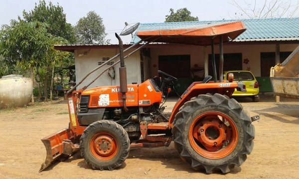 ขาย รถไถ KUBOTA L3408 ปี 50 เอกสารเล่มทะเบียนครบ อุปกรณ์มีผานดันหน้า ผาน 5 ผานยกร่อง