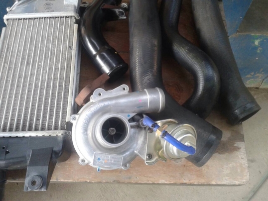 ขายเทอร์โบ มิตซูบิชิ ไทรทั้น 2.5 cc ของติดรถ วิ่งได้20000โล ทั้งชุด เทอร์โบ อินเตอร์พร้อมท่อยาง ราคา8500 ต่อรองได้