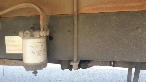 รถฮีโน่ 6 ล้อ รั่ว FC4J  150 แรงม้า. ปี 50.  ( รถวิ่ง 2xx,xxx กม. )    สนใจติดต่อ  081 - 6079515