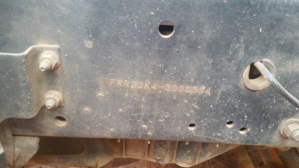 ขายด่วนรถดั้ม6ล้อเดก้าเครือง210แรงม้ารถสวยพร้อมใช้งาน