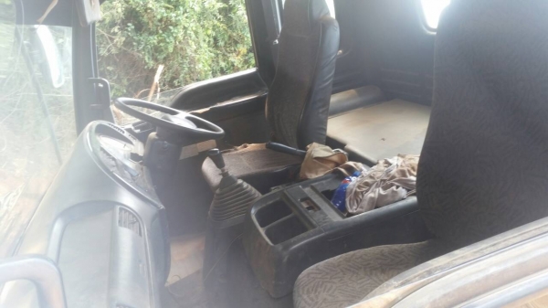 ขายด่วนรถดั้ม6ล้อเดก้าเครือง210แรงม้ารถสวยพร้อมใช้งาน