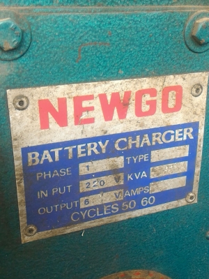 เครื่องอาร์คสปอตขาเหยียบสปริงSPOT Welding Machine ยี่ห้อ NEWGO ขนาด 8 KVA