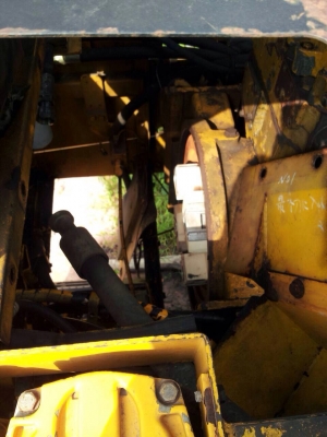 ขายรถแบคโฮ CAT 345 B เอกสารอินวอย รถไม่มีปั๊มไฮดรอลิค ราคา 800000