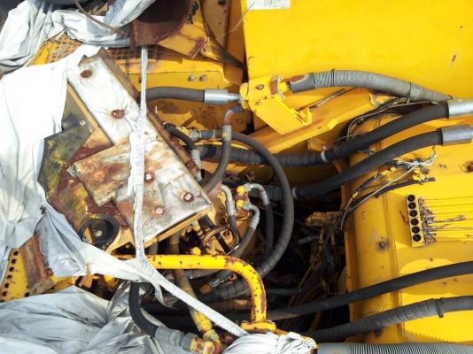 ขายรถแบคโฮ CAT 345 B เอกสารอินวอย รถไม่มีปั๊มไฮดรอลิค ราคา 800000