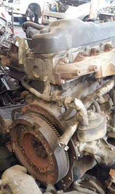 ขายเครื่องยนต์ 4jg2 100 แรง เครื่องติดได้ แต่กินน้ำมันเครื่องนิดหน่อย ไม่มีไดชาร์ต นอกนั้นครบ มีเลขคุมเครื่องยนต์ ถอดลงเพื่อวางเครื่องเทอร์โบ ของอยู่โคราช ขายเครื่องยนต์ 4jg2 100 แรง เครื่องติดได้ แต่กินน้ำมันเครื่องนิดหน่อย ไม่มีไดชาร์ต นอกนั้นครบ มีเลขคุมเครื่องยนต์ ถอดลงเพื่อวางเครื่องเทอร์โบ ของอยู่โคราช