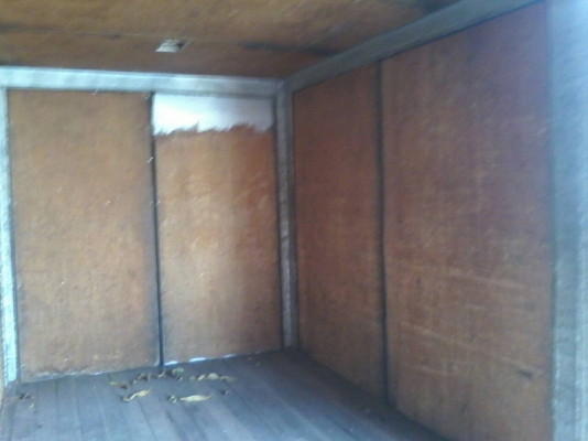 ขายตู้แห้งประตู10บานมีเสากลาง ยาว6.30เมตร สภาพดีราคาไม่แพง