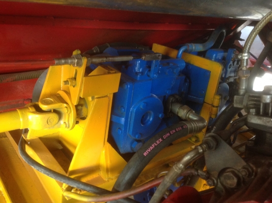 รถเกี่ยวจ้าวช้างไวไฟ