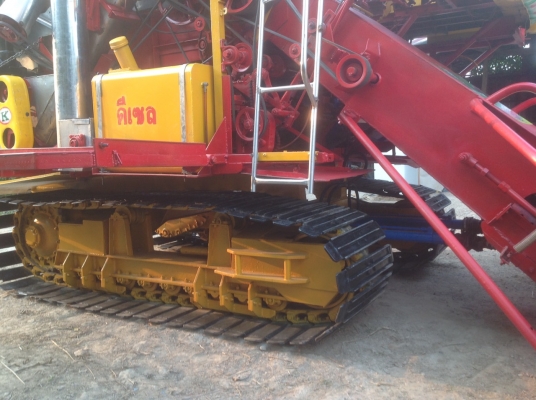 รถเกี่ยวจ้าวช้างไวไฟ