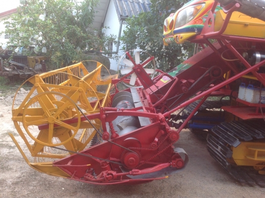 รถเกี่ยวจ้าวช้างไวไฟ